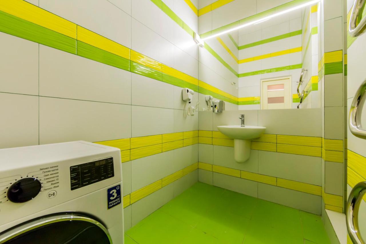 Vorobey Hostel เคียฟ ภายนอก รูปภาพ